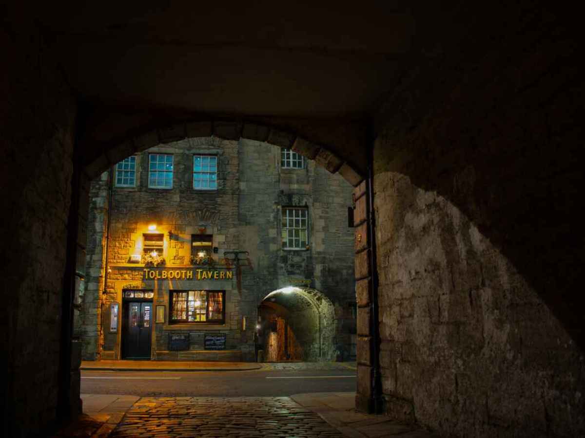 Old Town and Underground Historical | Ghost Tour Walking-Tour Edinburgh
