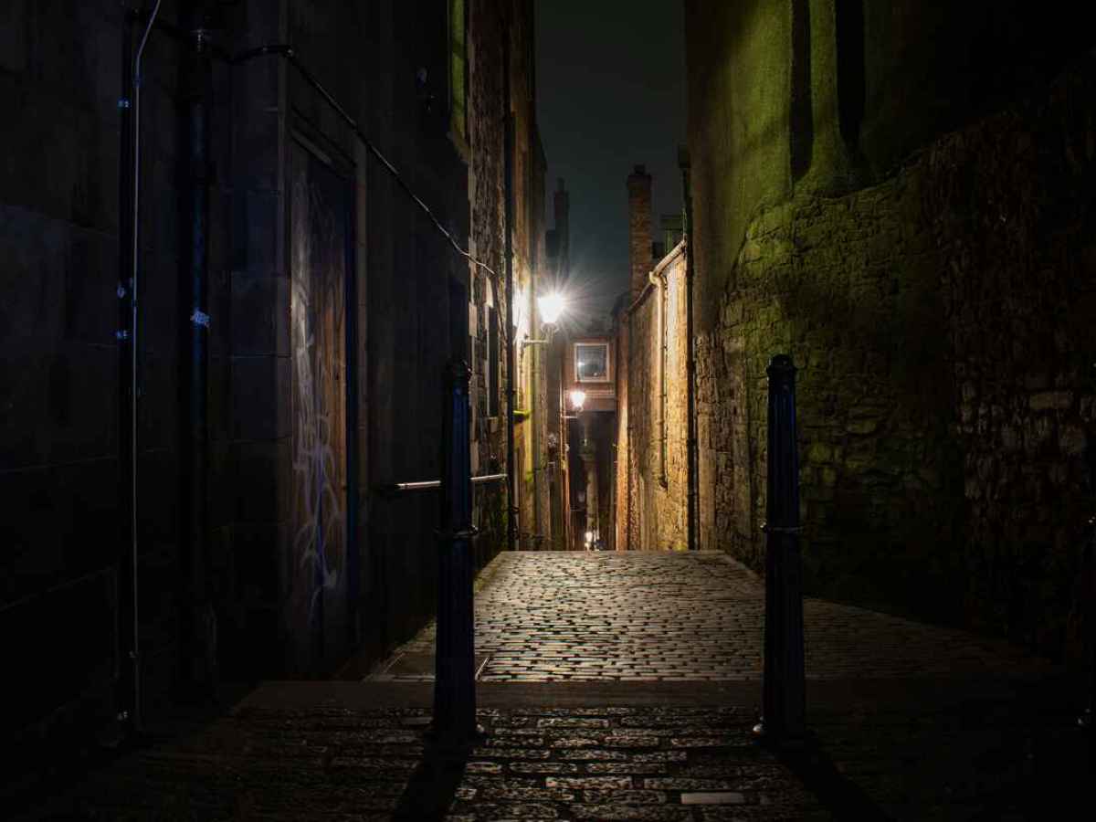 Tour de Fantasmas y las Bovedas Subterraneas en Edimburgo